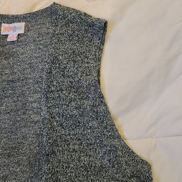 Lula Roe duster - Picture 2 of 3